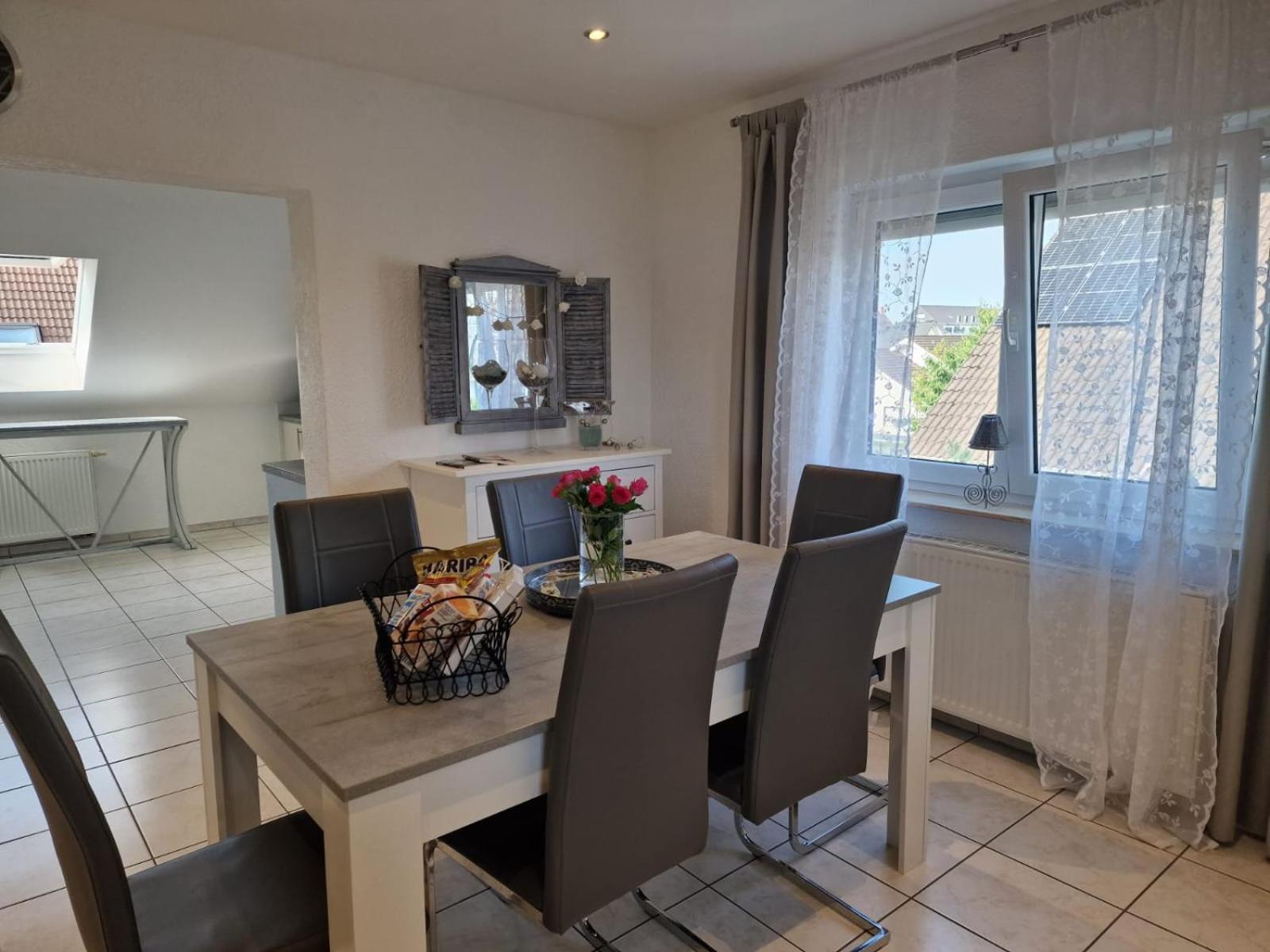 Quickstay Apartments - Ferienwohnung In Miesau Bruchmühlbach-Miesau Esterno foto