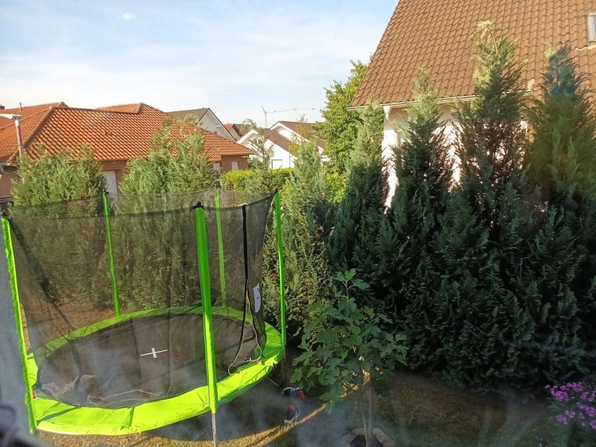 Quickstay Apartments - Ferienwohnung In Miesau Bruchmühlbach-Miesau Esterno foto